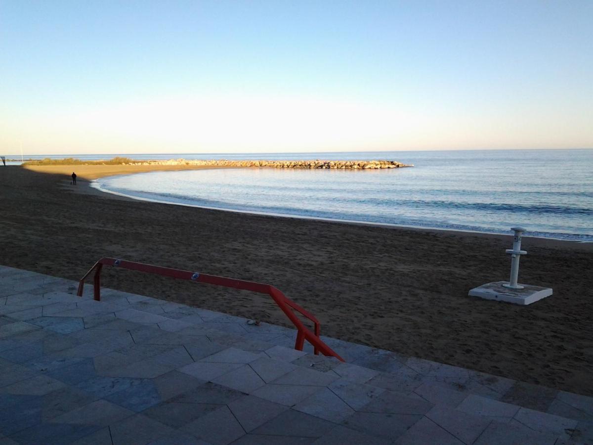 Apartamento Estudio Linea De Playa Vinarós Екстериор снимка